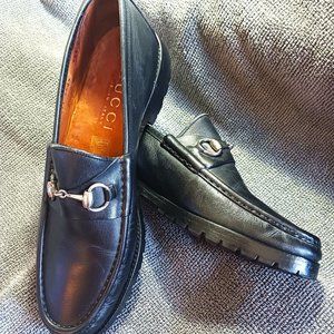 Gucci Men's Black Horsebit Loafers